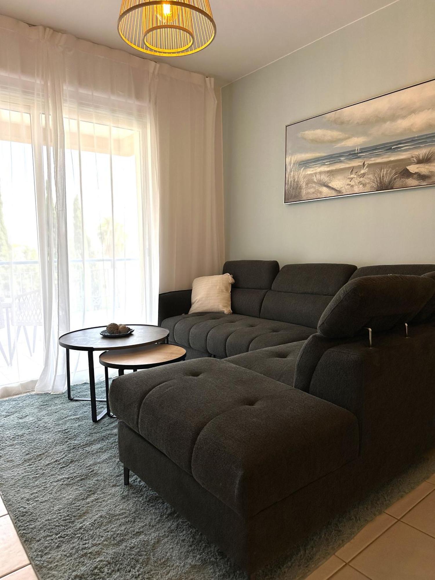 H&O Golden Sun Suite Paphos Ngoại thất bức ảnh